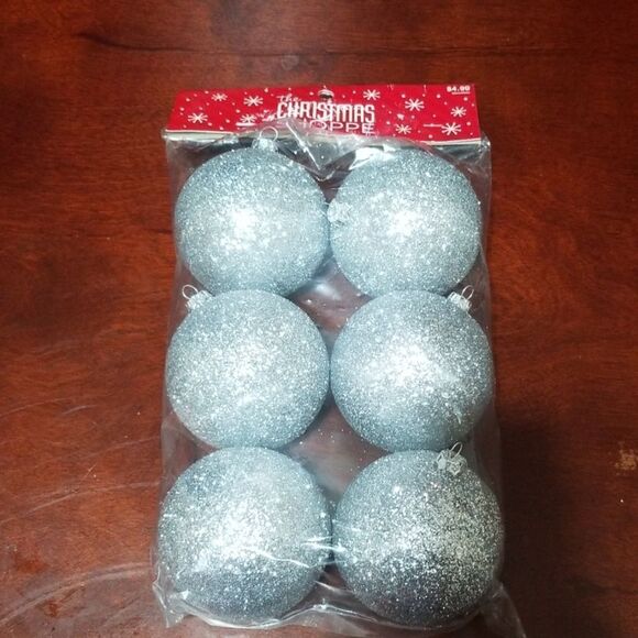 🦋3/$15💰A bundle of Christmas ornaments 💥Final Price💥 - Picture 3 of 3